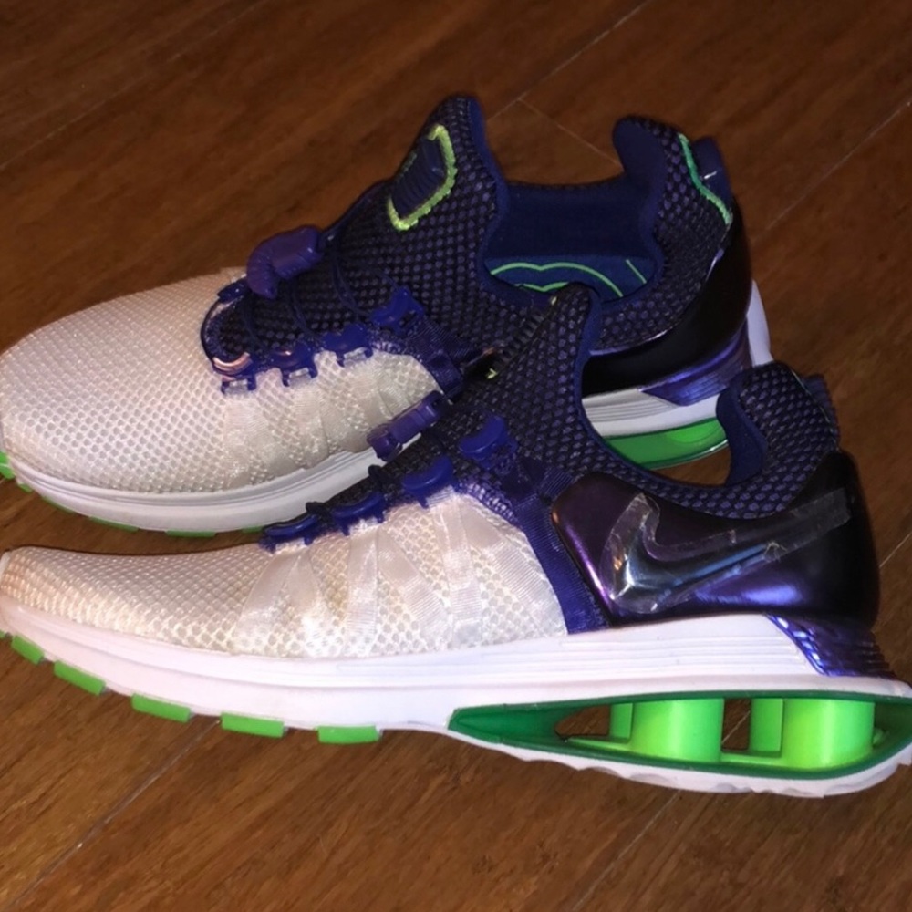 Nike SHOX gravity size 7.5 womens